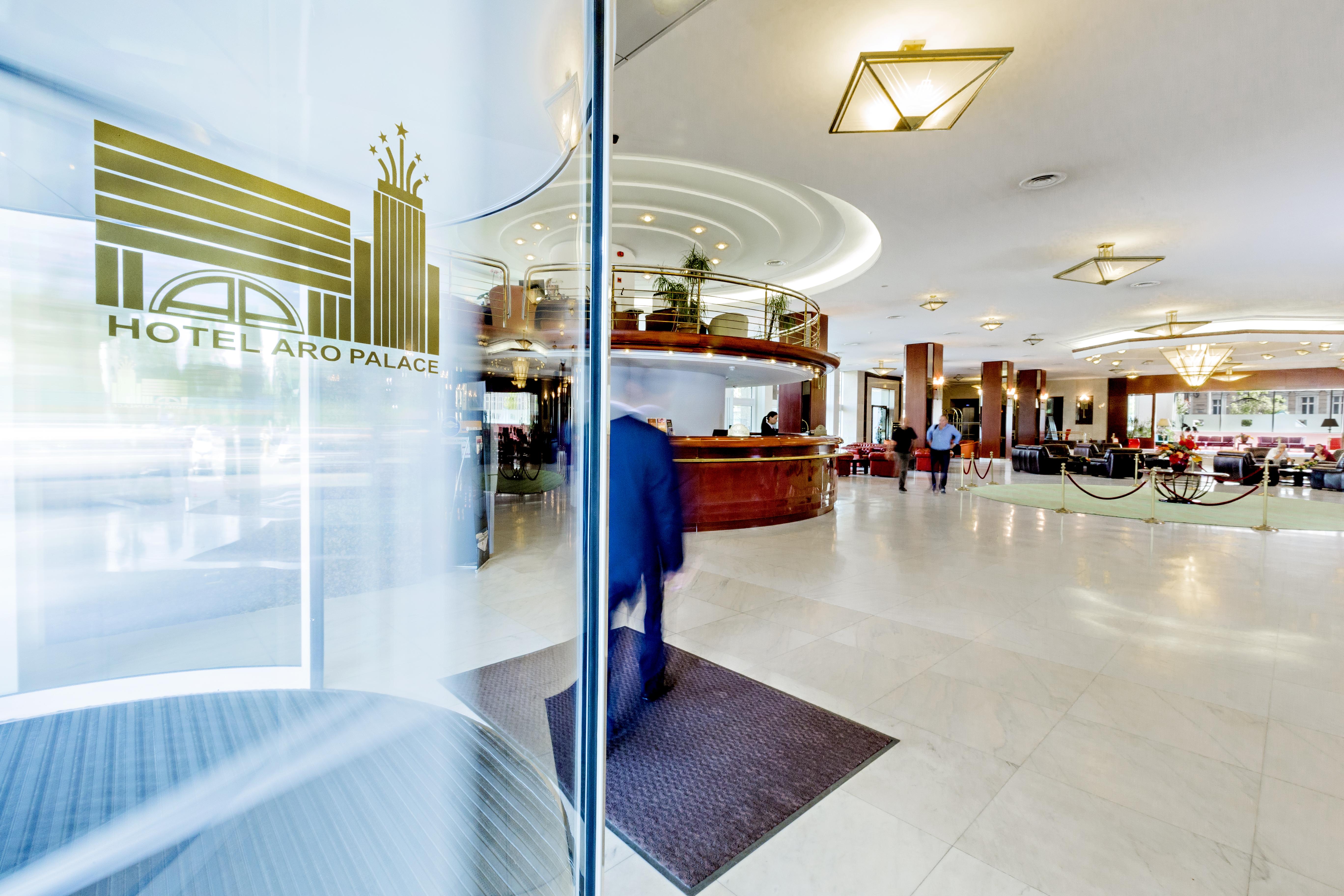 Hotel Aro Palace Brasov Exterior photo